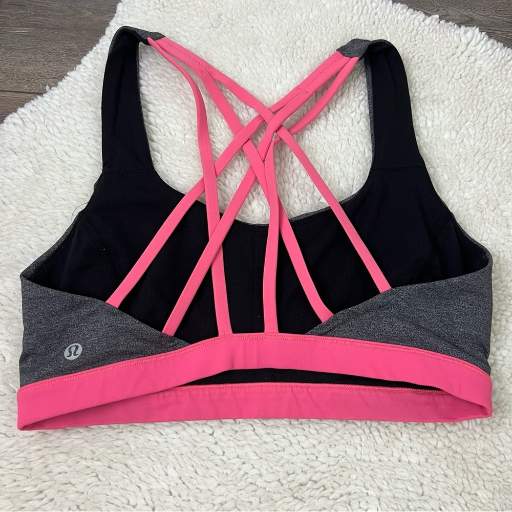 Lululemon Sports bra Free to be Serene 8
